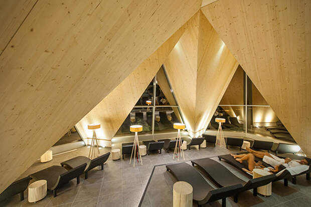 австрийский спа курорт на термальных водах Aqua Dome Thermal Resort (9)