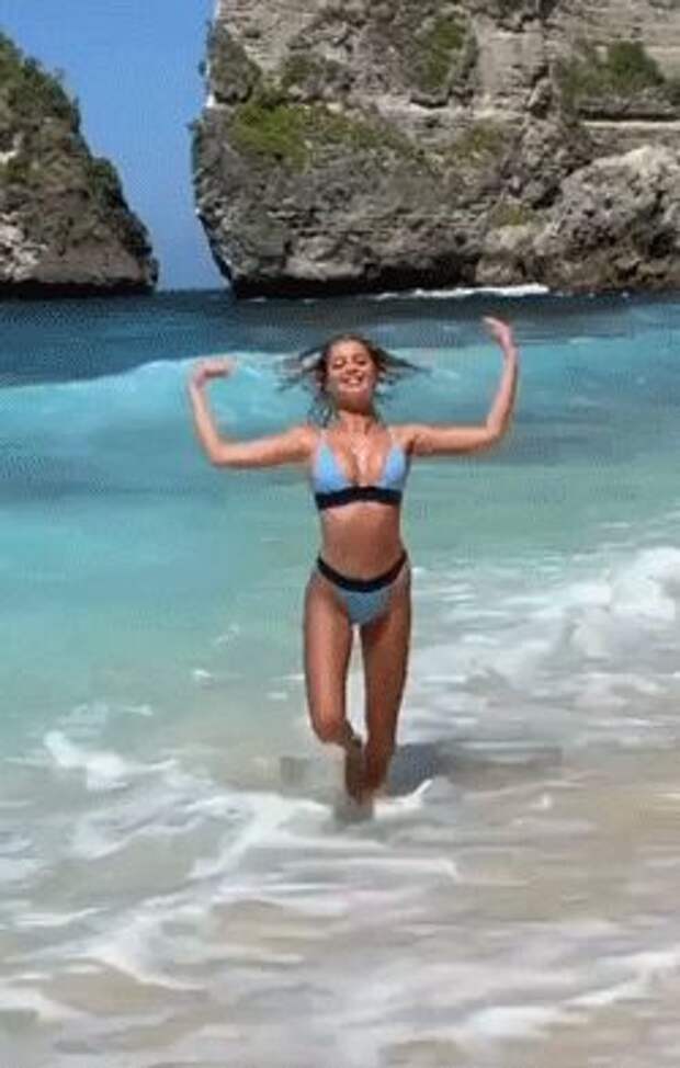 Bikini Gifs