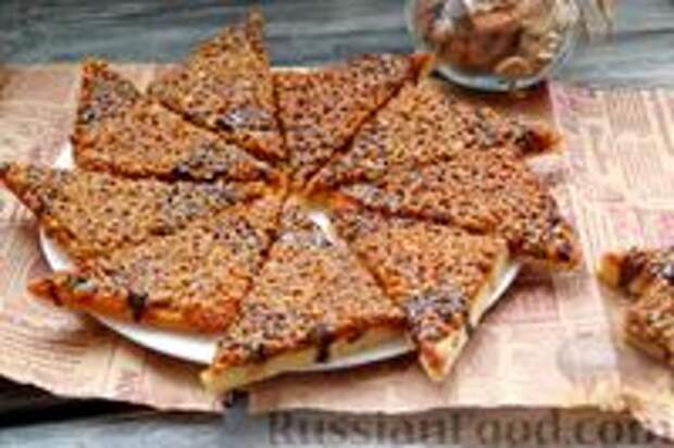 Фото к рецепту: Печенье с джемом и орехами