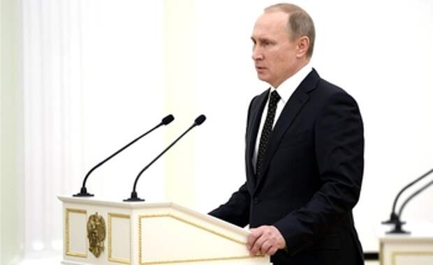 Путин: нужно избавить экономику от коррупции и засилья кумовства