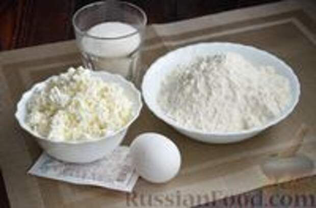 Фото приготовления рецепта: Творожный торт с заварным кремом (на сковороде) - шаг №1