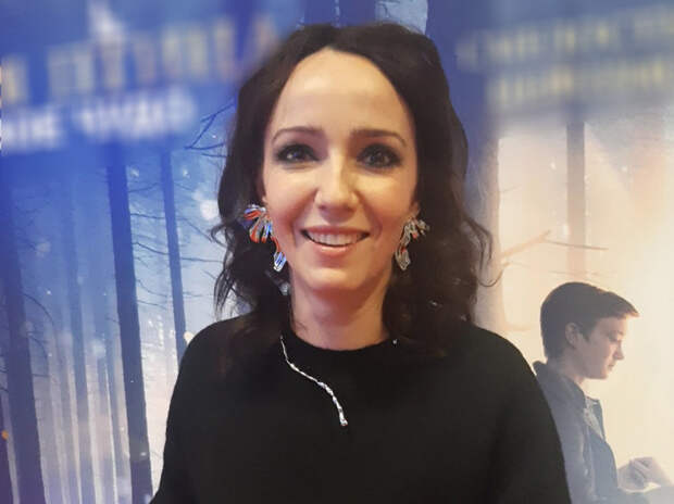Актриса снова начала выходить в свет