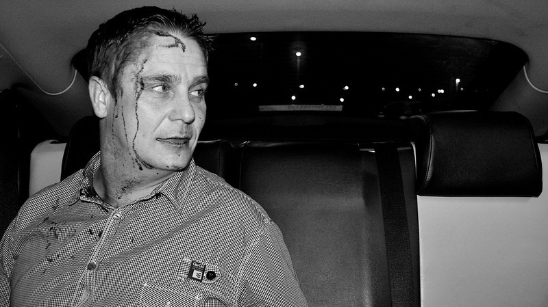 Что видит таксист на заднем сидении