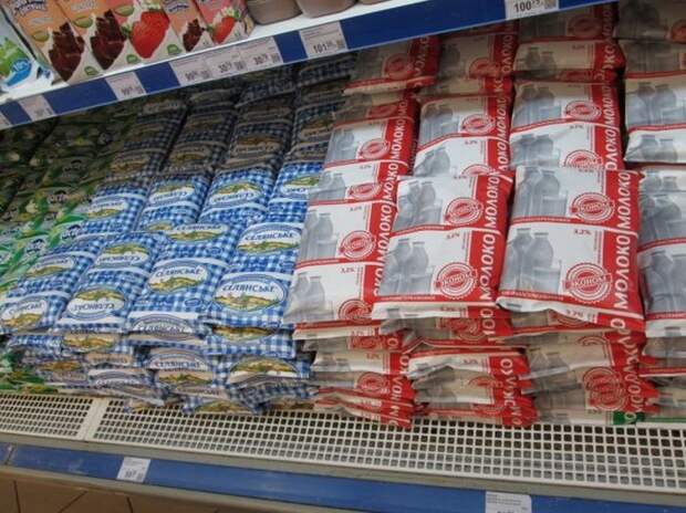 Последствия продуктовой блокады Крыма в Симферополе (17 фото + видео)