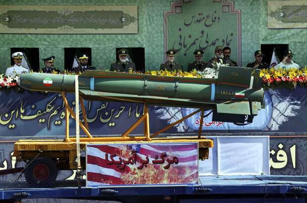 К 35-летию с момента начала ирано-иракской войны: Военный парад в Тегеране (12)
