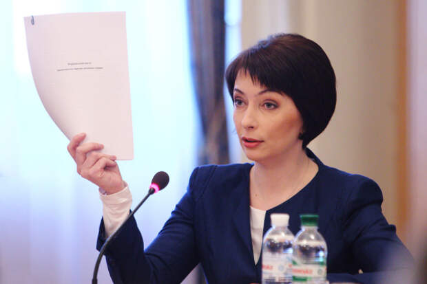 «Сейчас будут шатать»: экс-министр юстиции уверена, что Зеленского свергнут
