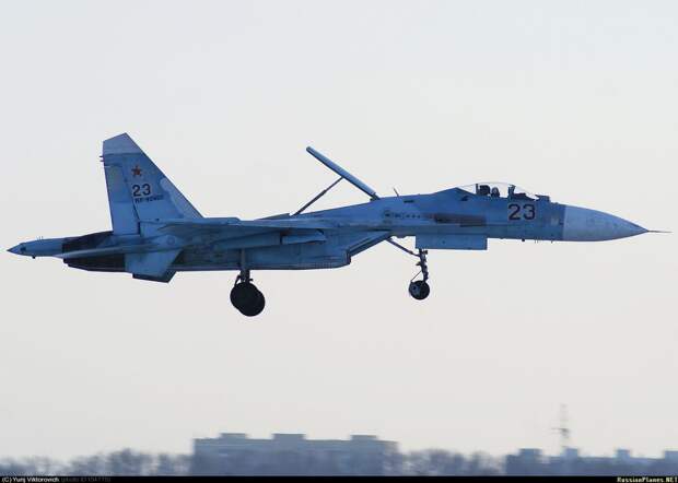 Su-27-Ru-154775.thumb.jpg.8e610aea276dd3