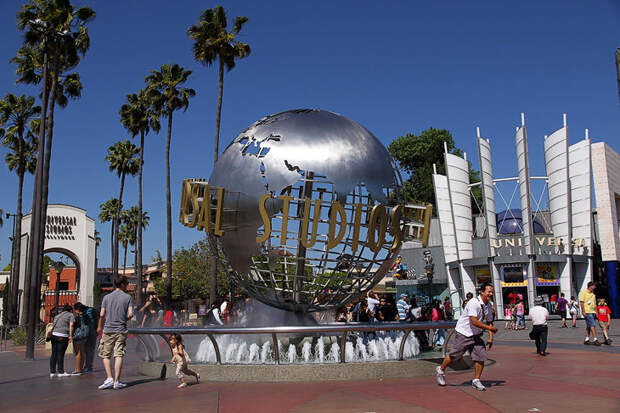 Экскурсия по киностудии Universal Studios