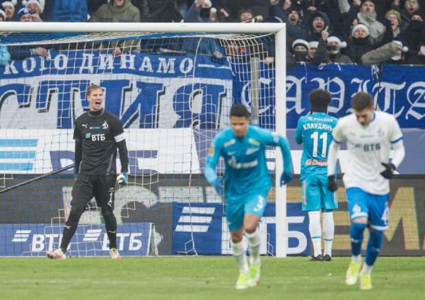 Отбитый пенальти, два роскошных гола и ничья! «Зенит» — зимний чемпион, «Динамо» — в золотой гонке (видео)