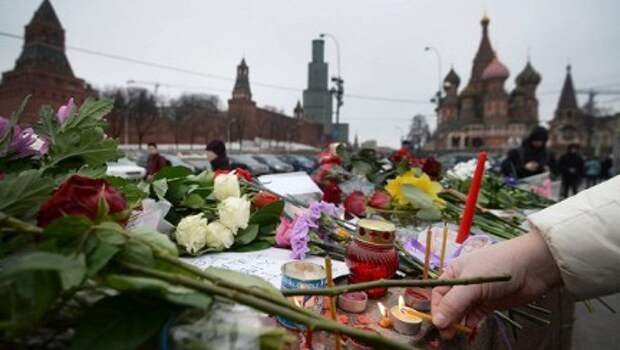Путин назвал убийство Немцова позором для России