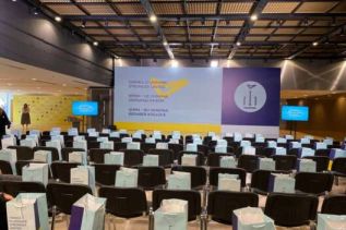 На крымскую платформу не пускают журналистов