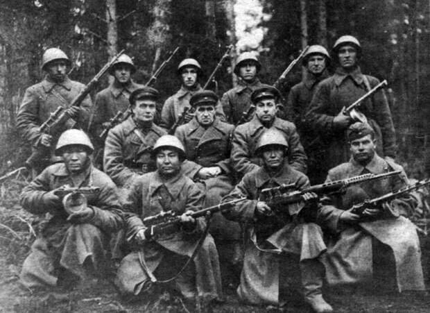 "10 Как якутский оленевод стал снайпером и за что получил прозвище «Сибирская полночь»: Иван Кульбертинов