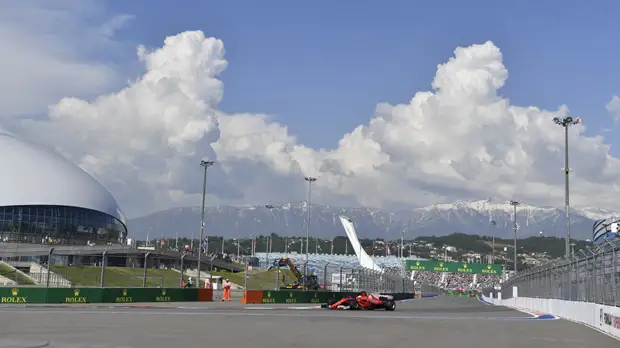 В Сочи ограничат движение грузовиков с 27 по 30 сентября из-за «Формулы-1»