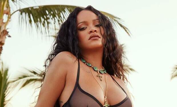 В гостях у Рианны: экскурсия по новому дому певицы в Беверли-Хиллз за 14 миллионов долларов