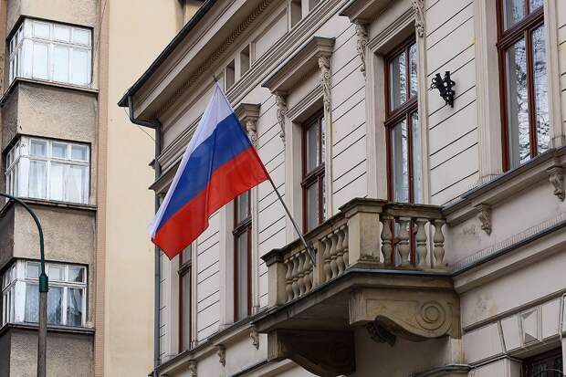 Консульство России в иранском городе приостановило работу