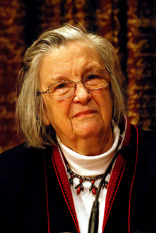 Элинор Остром, 2009 год.jpg