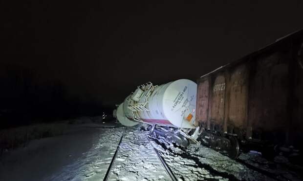 Движение поездов восстановлено после схода вагонов в Богородицком районе Тульской области