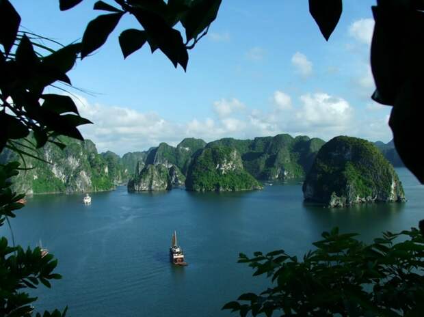 Бухта Халонг (Вьетнам). Фото / Ha Long Bay. Photo