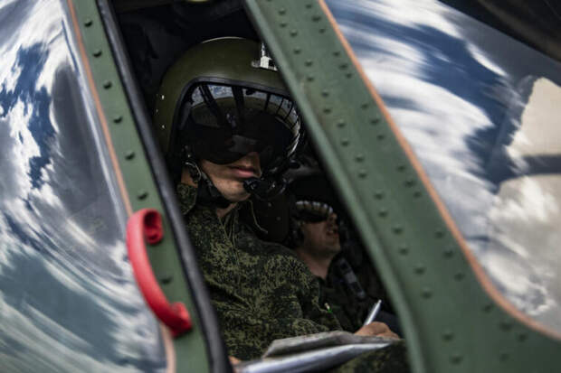 Летчики и азовцы. Россия и Украина заявили о новом обмене пленными