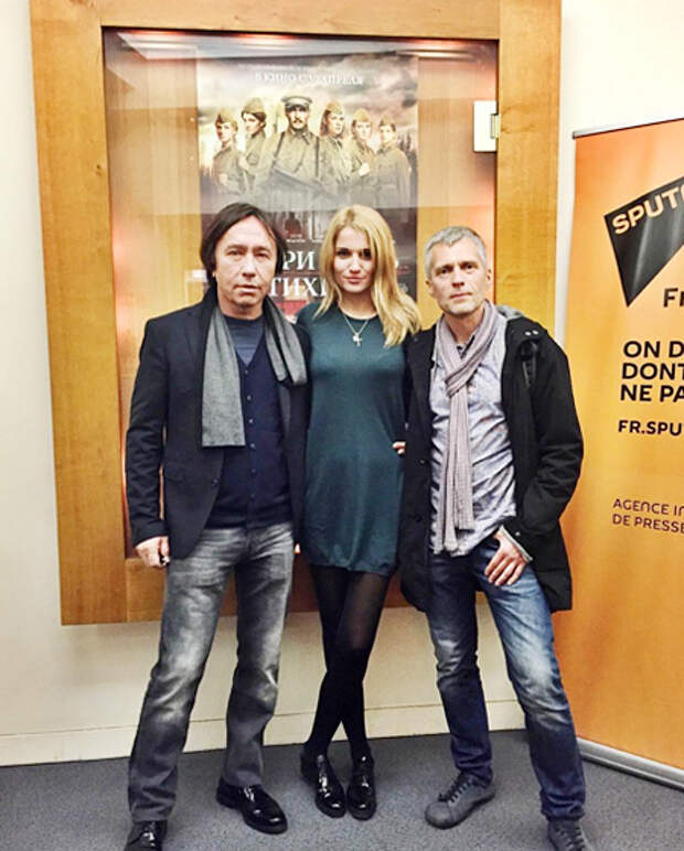 Женя Малахова и Ренат Давлетьяров представляли в Париже фильм "А зори здесь тихие"
