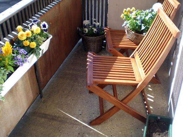 flowers-on-balcony1-11
