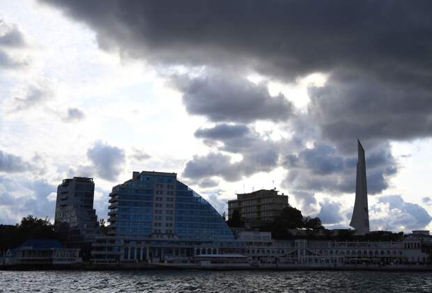 Мирошник: Севастополь подвергся одной из масштабных в РФ атак БПЛА