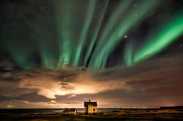 11. Северное сияние. Исландия.