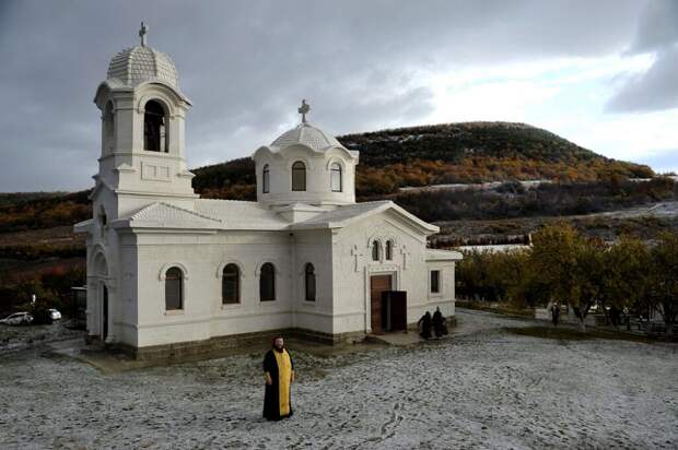 7 секретных мест Крыма, где можно сделать классные фото без людей на фоне