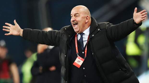 Экс-футболист «Жемчужины»: «В Сочи Черчесов не смог выстроить дисциплину, и команда рассыпалась»