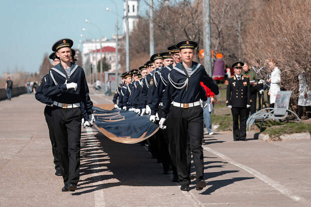 В Архангельске возложили цветы в честь памяти Северных юнг