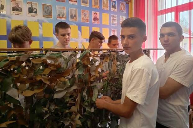 На Дону воспитанники казачьих учебных учреждений оказывают поддержку участникам спецоперации
