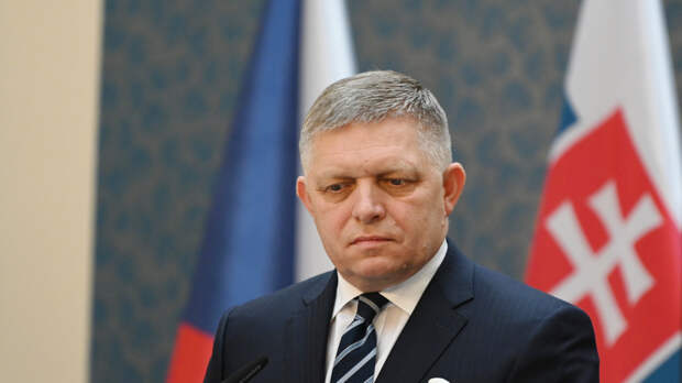 Премьеру Словакии Фицо 27 мая проведут контрольное обследование
