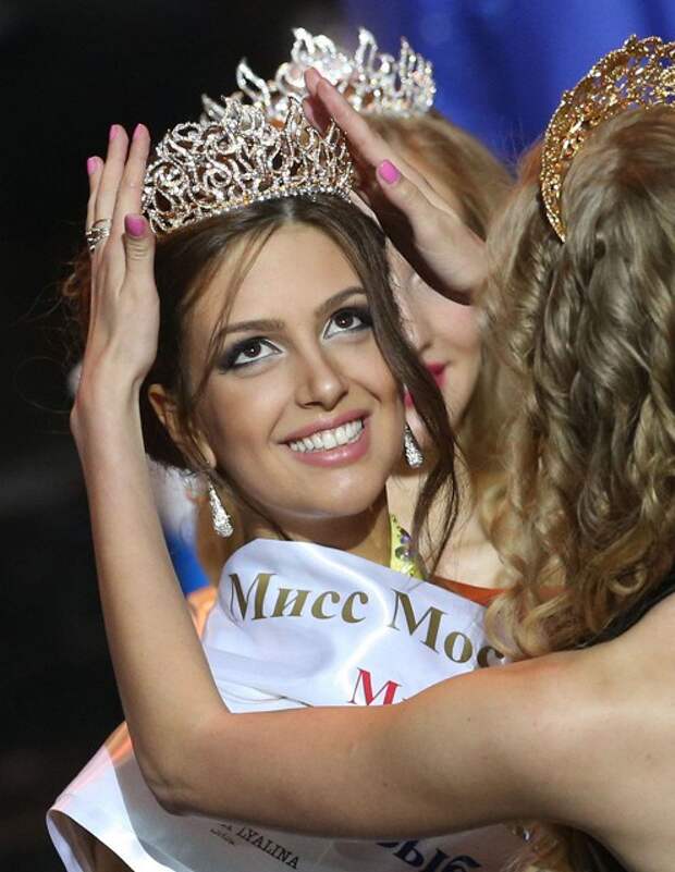 Оксана Воеводина победила в конкурсе «Мисс Москва-2015»