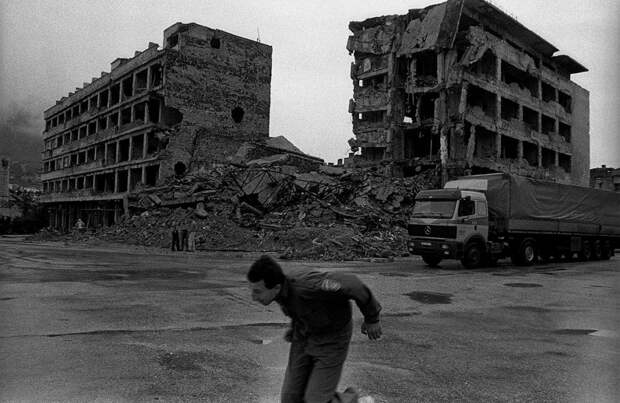 В ад и обратно: этот фотожурналист 30 лет на передовой