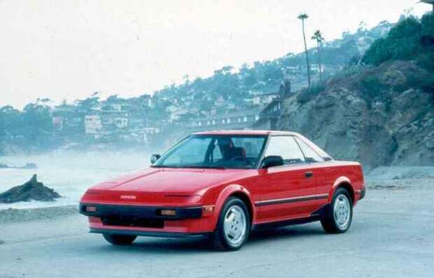 Toyota MR2.
