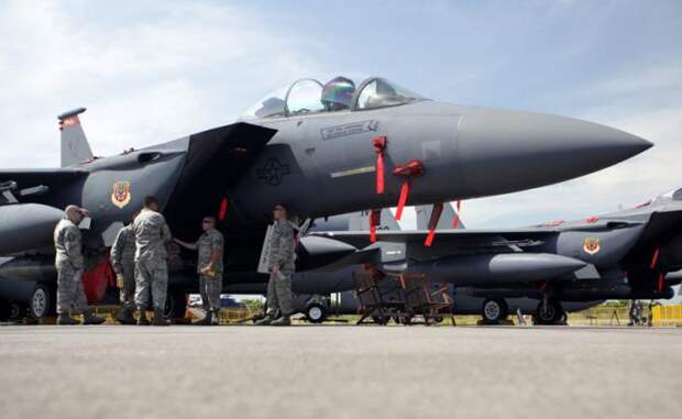 Самолеты McDonnell Douglas F-15 Eagle F-15