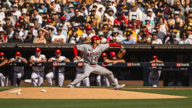 Shohei Ohtani before suffering a blister injury