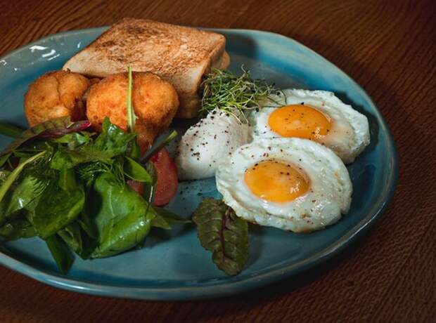 Эндокринолог Вараева дала советы о здоровом завтраке