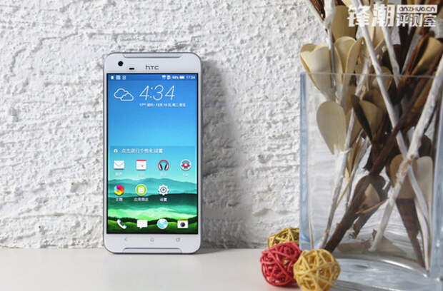 HTC One X9