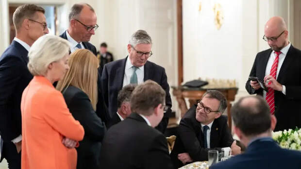 Британия, в отличие от Франции и Италии, не хочет мириться с РФ