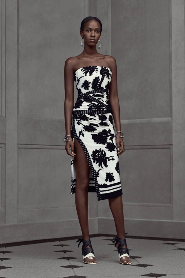 Balenciaga 2016 Pre-Collection(трафик)