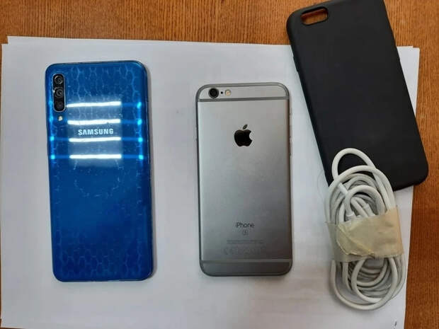 Два смартфона пытались пронести в обшивке машины в СИЗО в Самаре