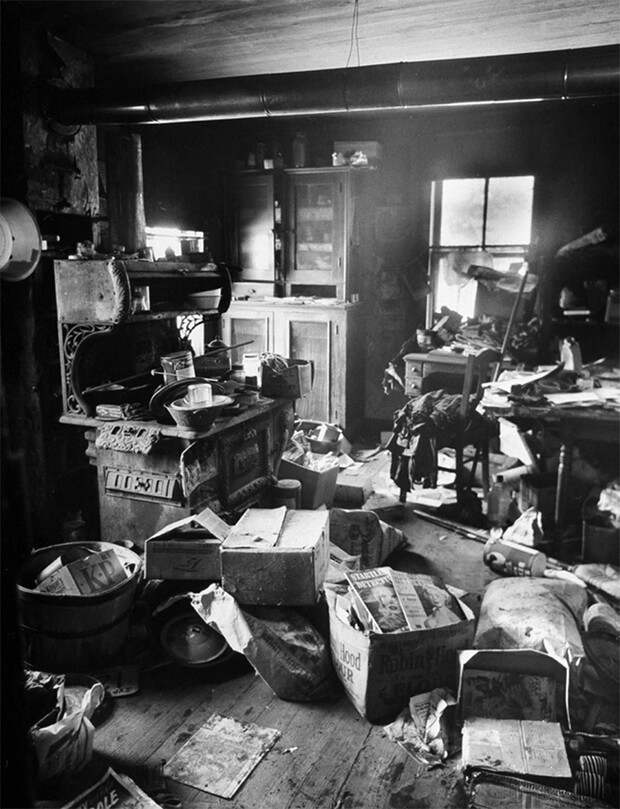 Жилище Эда Гина, в котором при обыске было найдено огромное число расчлененных тел, 1957 год