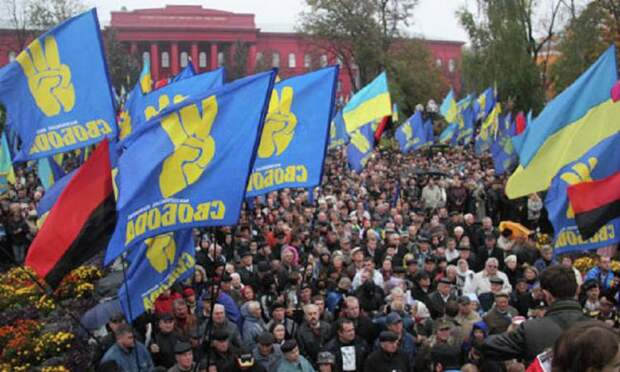 Байден на Украине: митинг в центре Киева