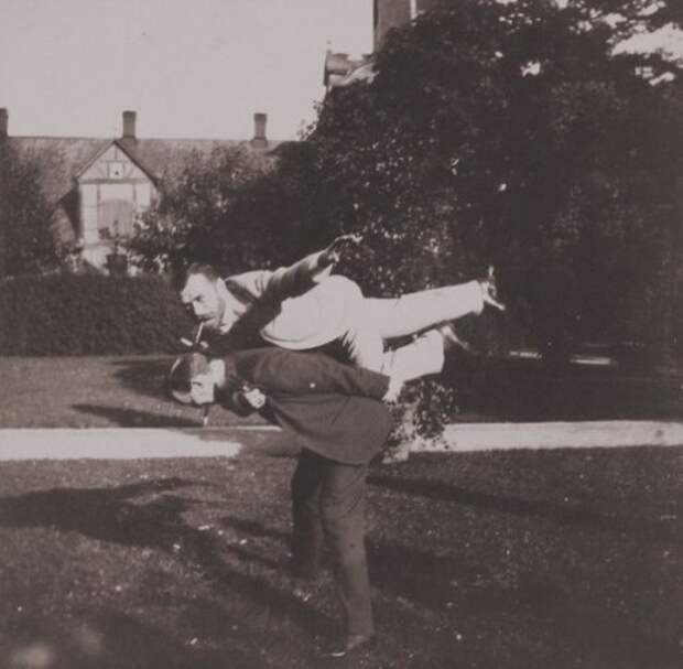 Ретро-фотографии великих и знаменитых (19 шт) Ретро-фотографии великих и знаменитых (19 шт)