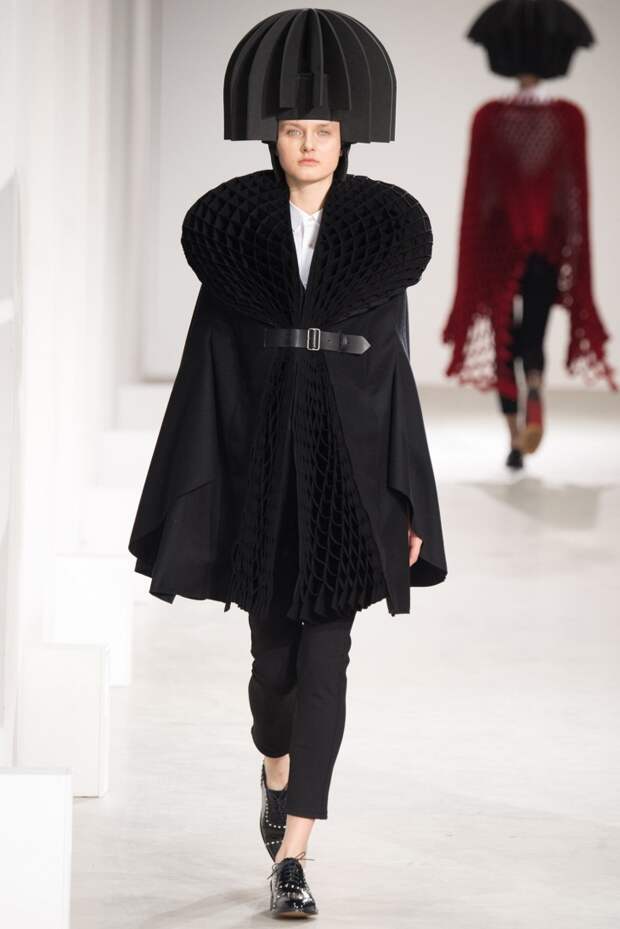 Оригами от Junya Watanabe (трафик)