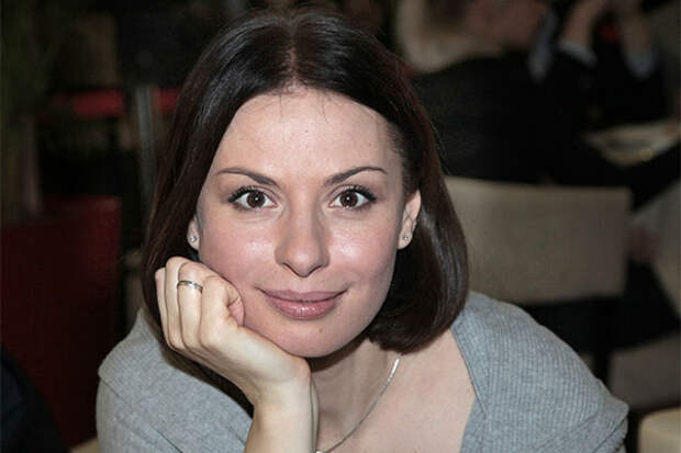 Ирина лачина биография личная жизнь Ирина Лачина: Гибель людей - вот трагедия, а не то, что исчезнет любимый сыр - О