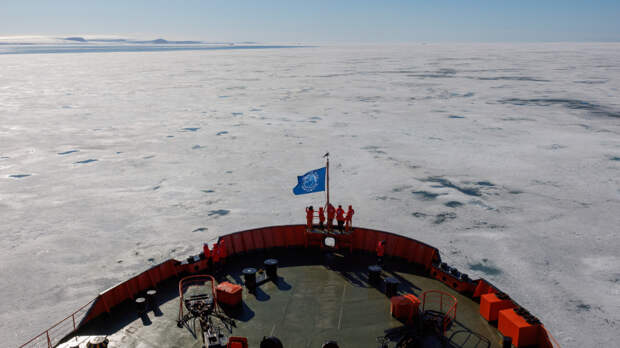 Санкт-Петербург и Владивосток свяжет Трансарктический транспортный коридор.