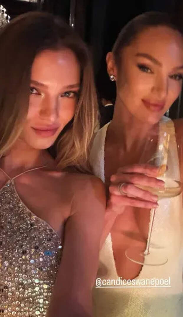 Алеся Кафельникова и Кэндис Свейнпол