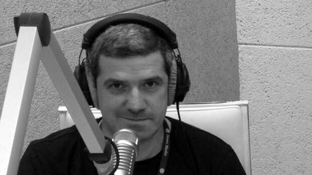 Журналист Михаил Шахназаров — о том, что дружба за деньги — на самом деле никакая не дружба Журналист Михаил Шахназаров — о том, что дружба за деньги — на самом деле никакая не дружба